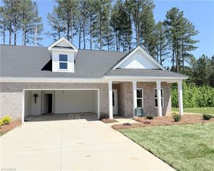 1102 Beeson Court, Clemmons, NC 27012