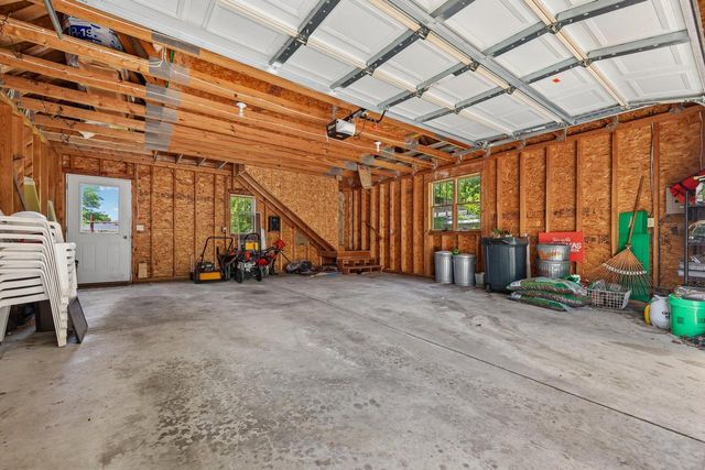 834 S Silver Lake STREET, Oconomowoc, WI 53066