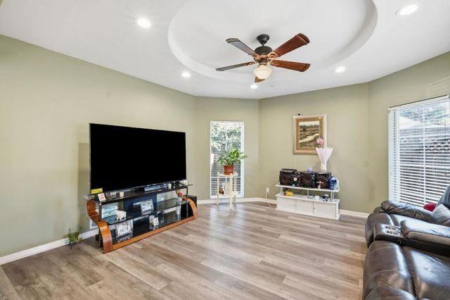 36 Pine Street, Salinas, CA 93901