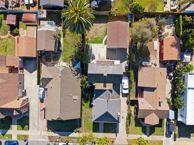 36 Pine Street, Salinas, CA 93901