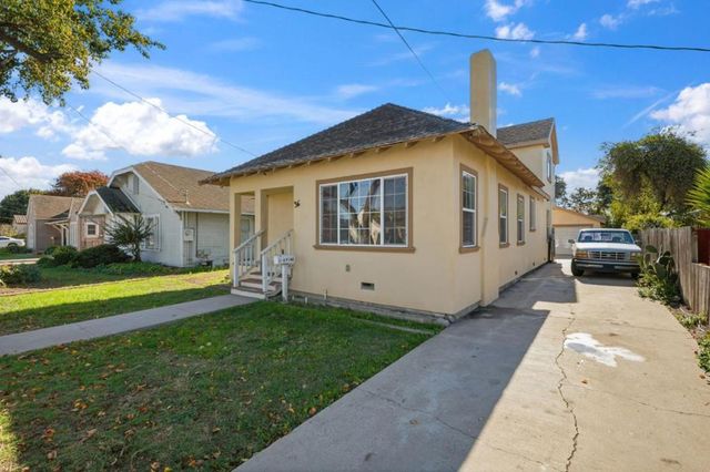 36 Pine Street, Salinas, CA 93901