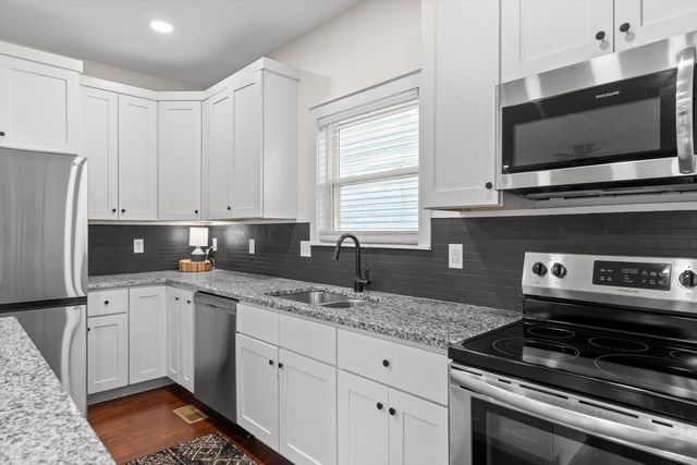 512 Hedgewood Drive, Chattanooga, TN 37405