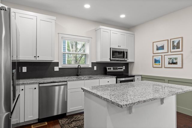 512 Hedgewood Drive, Chattanooga, TN 37405