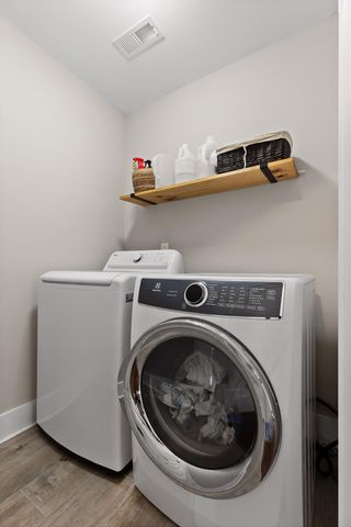 512 Hedgewood Drive, Chattanooga, TN 37405