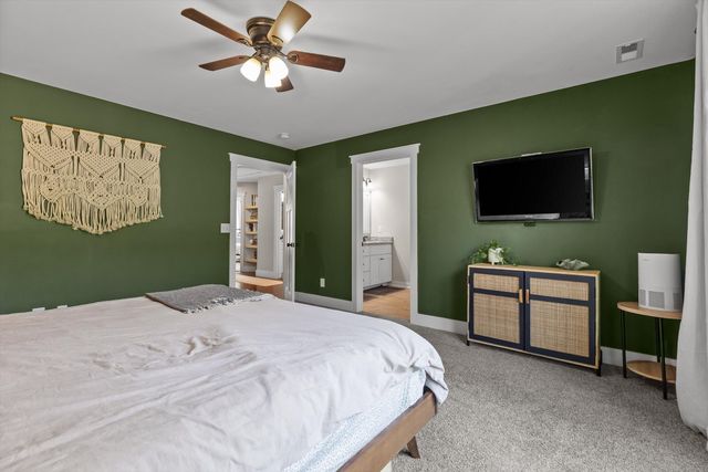 512 Hedgewood Drive, Chattanooga, TN 37405