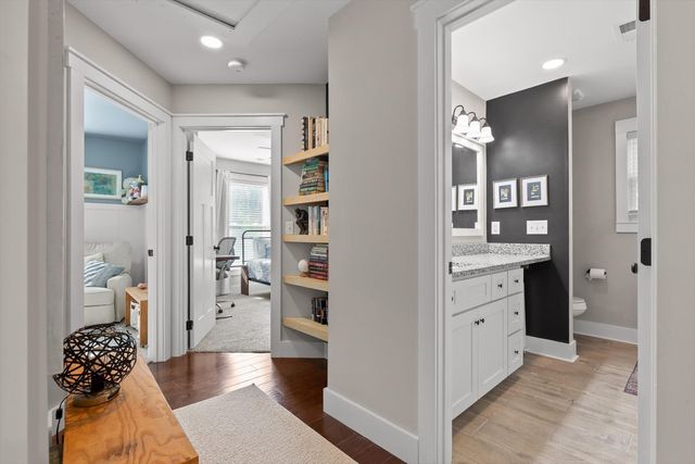 512 Hedgewood Drive, Chattanooga, TN 37405