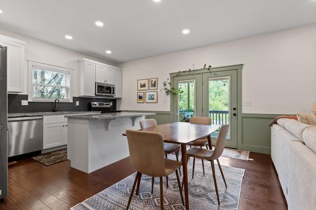 512 Hedgewood Drive, Chattanooga, TN 37405