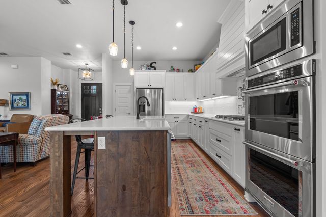 351 Sharla Smelley Road, Weatherford, TX 76088