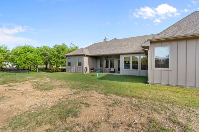 351 Sharla Smelley Road, Weatherford, TX 76088