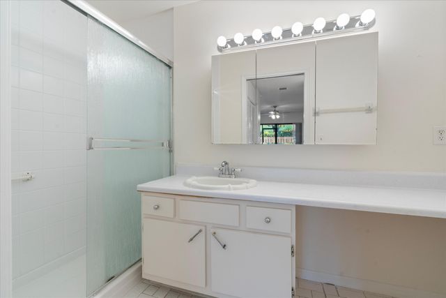2035 SW 24TH Circle, Boynton Beach, FL 33426