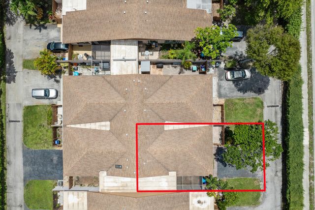 2035 SW 24TH Circle, Boynton Beach, FL 33426