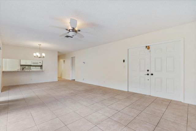 2035 SW 24TH Circle, Boynton Beach, FL 33426