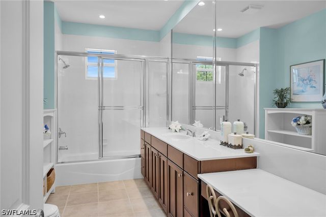 1418 Borghese LN 201, Naples, FL 34114