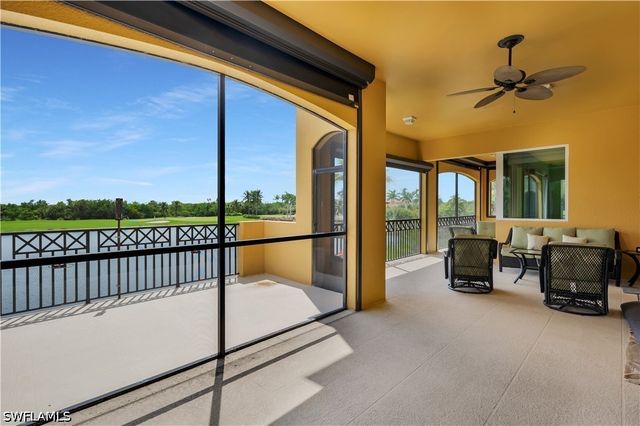 1418 Borghese LN 201, Naples, FL 34114