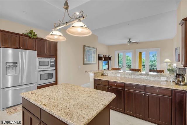 1418 Borghese LN 201, Naples, FL 34114