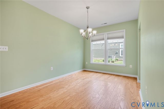 10404 Chickahominy Falls Ln, Glen Allen, VA 23059