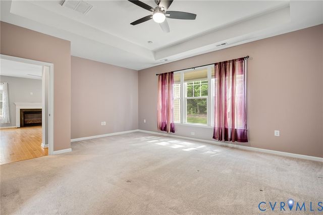 10404 Chickahominy Falls Ln, Glen Allen, VA 23059
