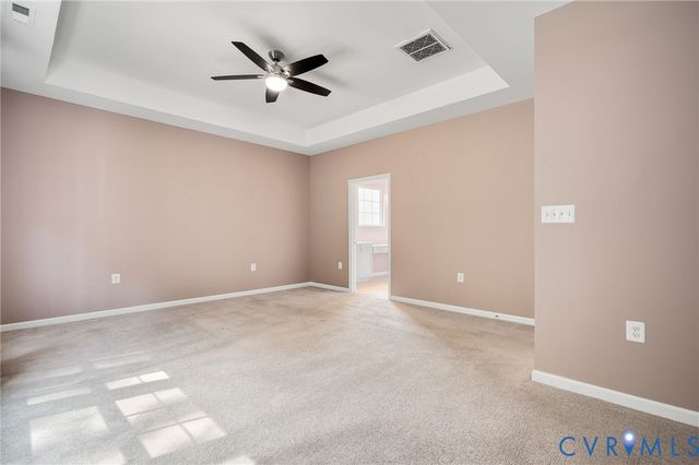 10404 Chickahominy Falls Ln, Glen Allen, VA 23059
