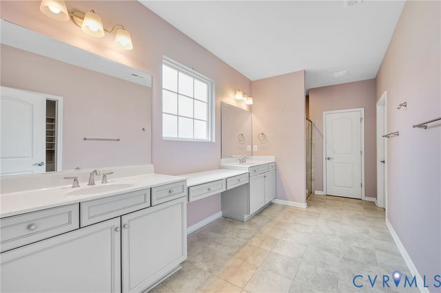 10404 Chickahominy Falls Ln, Glen Allen, VA 23059
