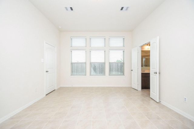 6142 Thief River Falls Drive, Katy, TX 77493