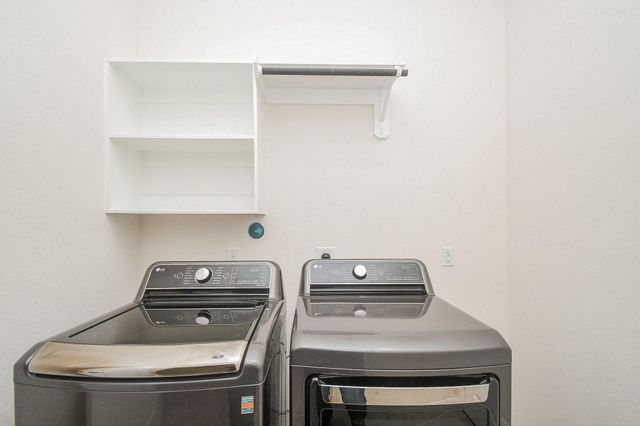 6142 Thief River Falls Drive, Katy, TX 77493