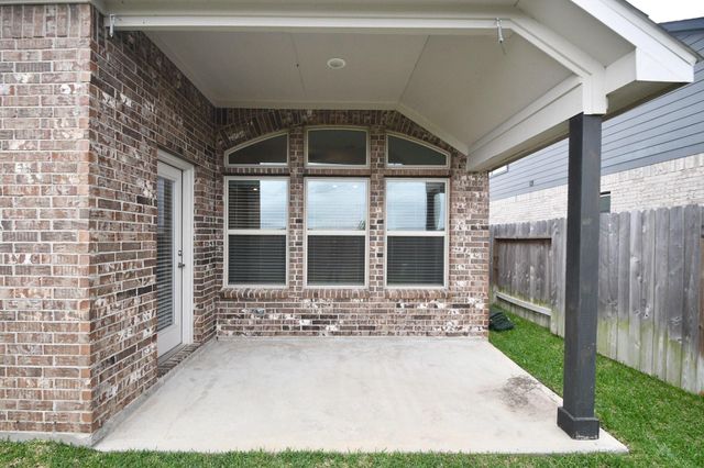 6142 Thief River Falls Drive, Katy, TX 77493