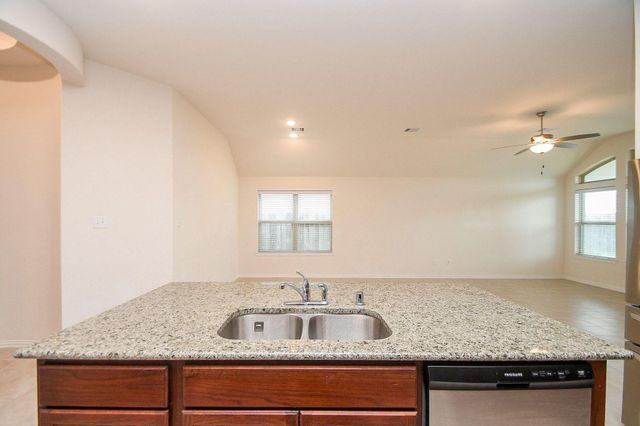 6142 Thief River Falls Drive, Katy, TX 77493