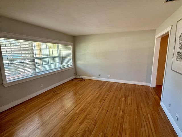 4313 S HUBERT AVENUE, Tampa, FL 33611