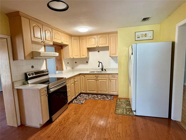 4313 S HUBERT AVENUE, Tampa, FL 33611