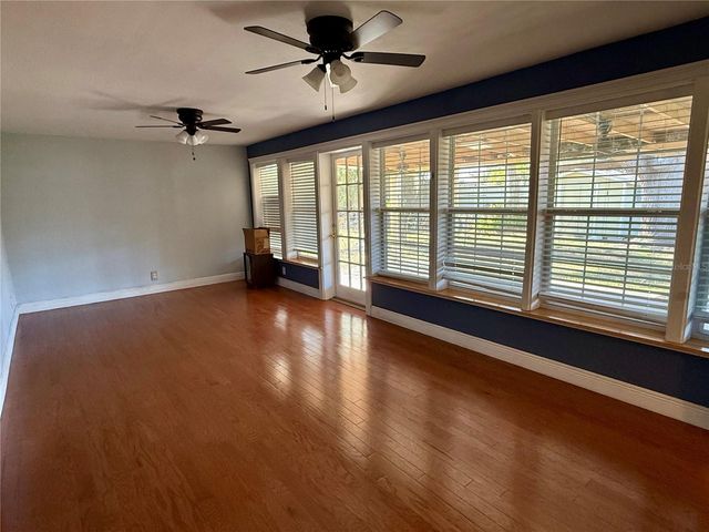 4313 S HUBERT AVENUE, Tampa, FL 33611