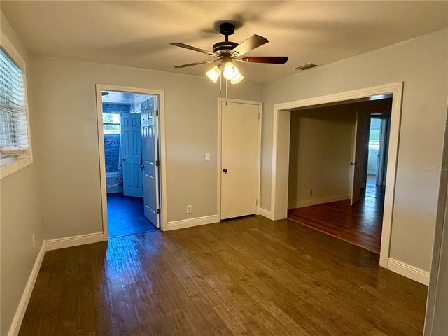 4313 S HUBERT AVENUE, Tampa, FL 33611