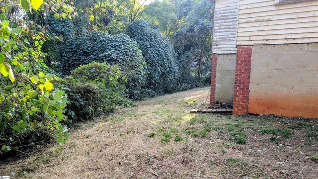 12 Capers Street, Pelzer, SC 29669