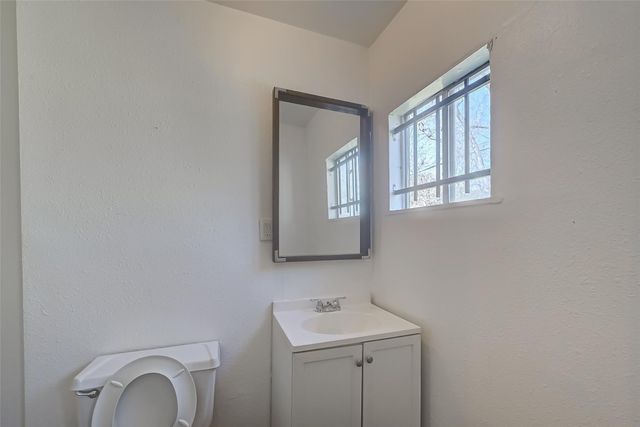 4905 Brinkley Street, Houston, TX 77033