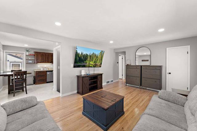 1578 Euclid Street, Saint Paul, MN 55106