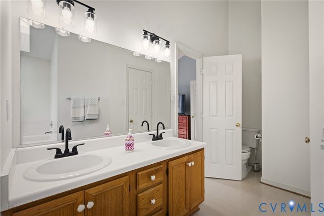 14906 Orchard Grove Dr, Midlothian, VA 23112