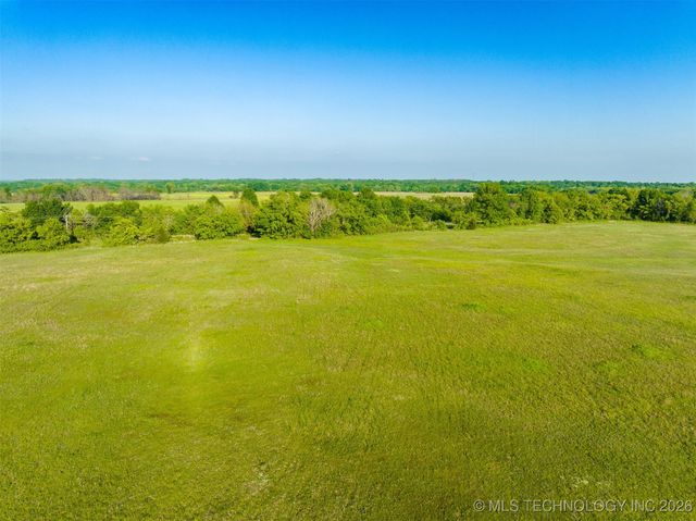 12 N 4212 Road, Porter, OK 74454
