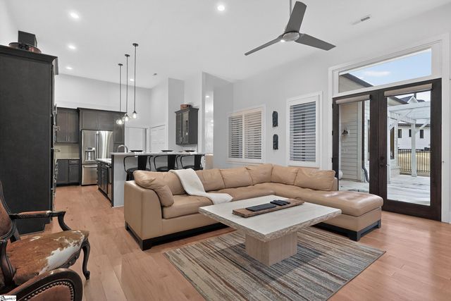 19 Meadow Reserve Place, Simpsonville, SC 29681