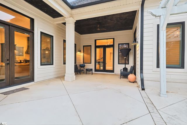 19 Meadow Reserve Place, Simpsonville, SC 29681