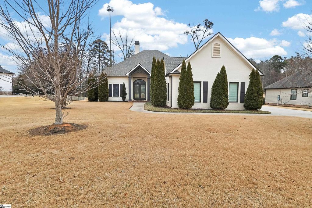 19 Meadow Reserve Place, Simpsonville, SC 29681
