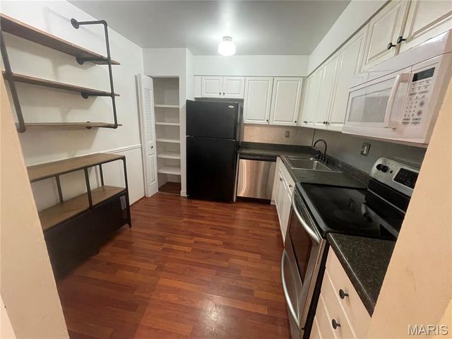 2632 Park Avenue 2632, St Louis, MO 63104