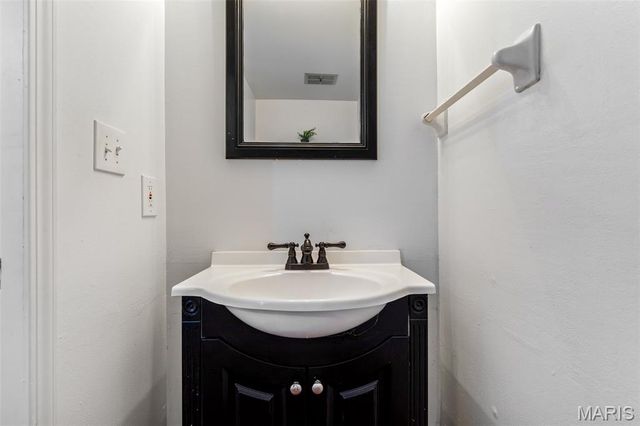 2632 Park Avenue 2632, St Louis, MO 63104
