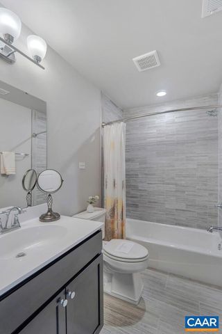 3225 CLIFFSTONE BLVD, Charlottesville, VA 22911