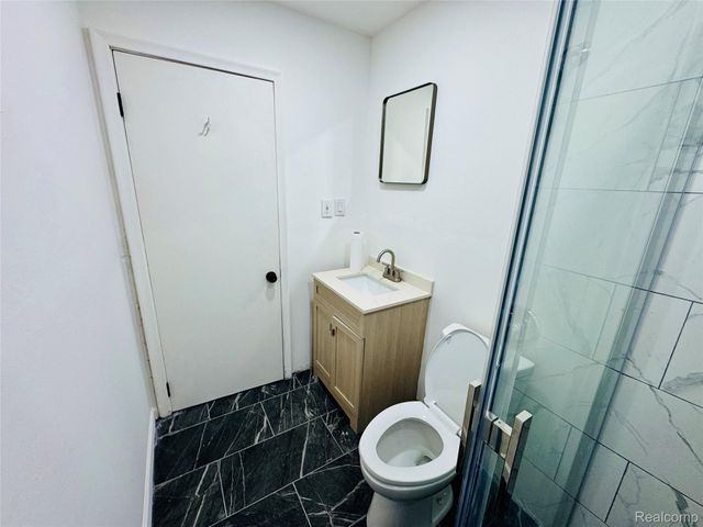 26431 Tom Allen Drive, Warren, MI 48089