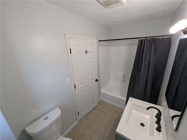 61 Utton Avenue 2, Pawtucket, RI 02860