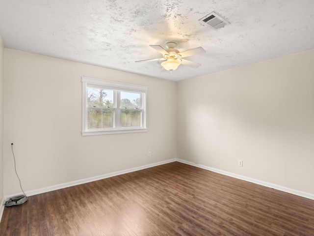 261 Alexandria Hwy, Leesville, LA 71446