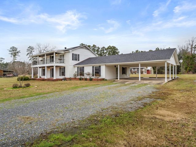 261 Alexandria Hwy, Leesville, LA 71446