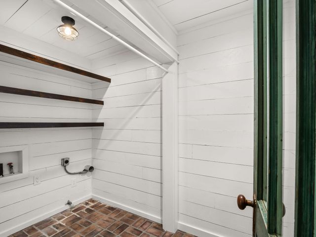 261 Alexandria Hwy, Leesville, LA 71446