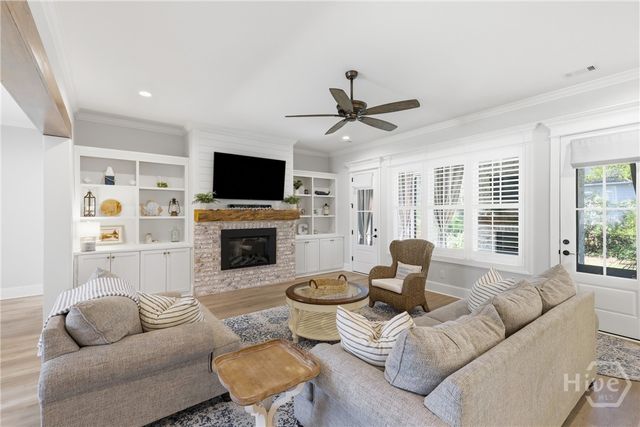 112 Cubbage Island Drive, Richmond Hill, GA 31324