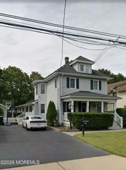 218 Lewis Street, Oakhurst, NJ 07755