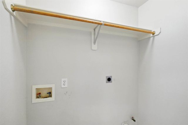 10222 Thornmont Lane, Houston, TX 77070